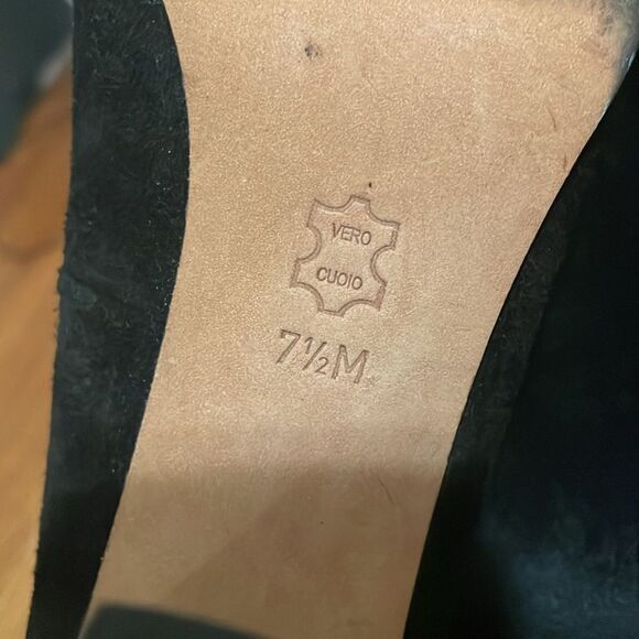 Black suede Micheal’s Kors belted round toe high heels stilettos size 7.5 M - Picture 14 of 15